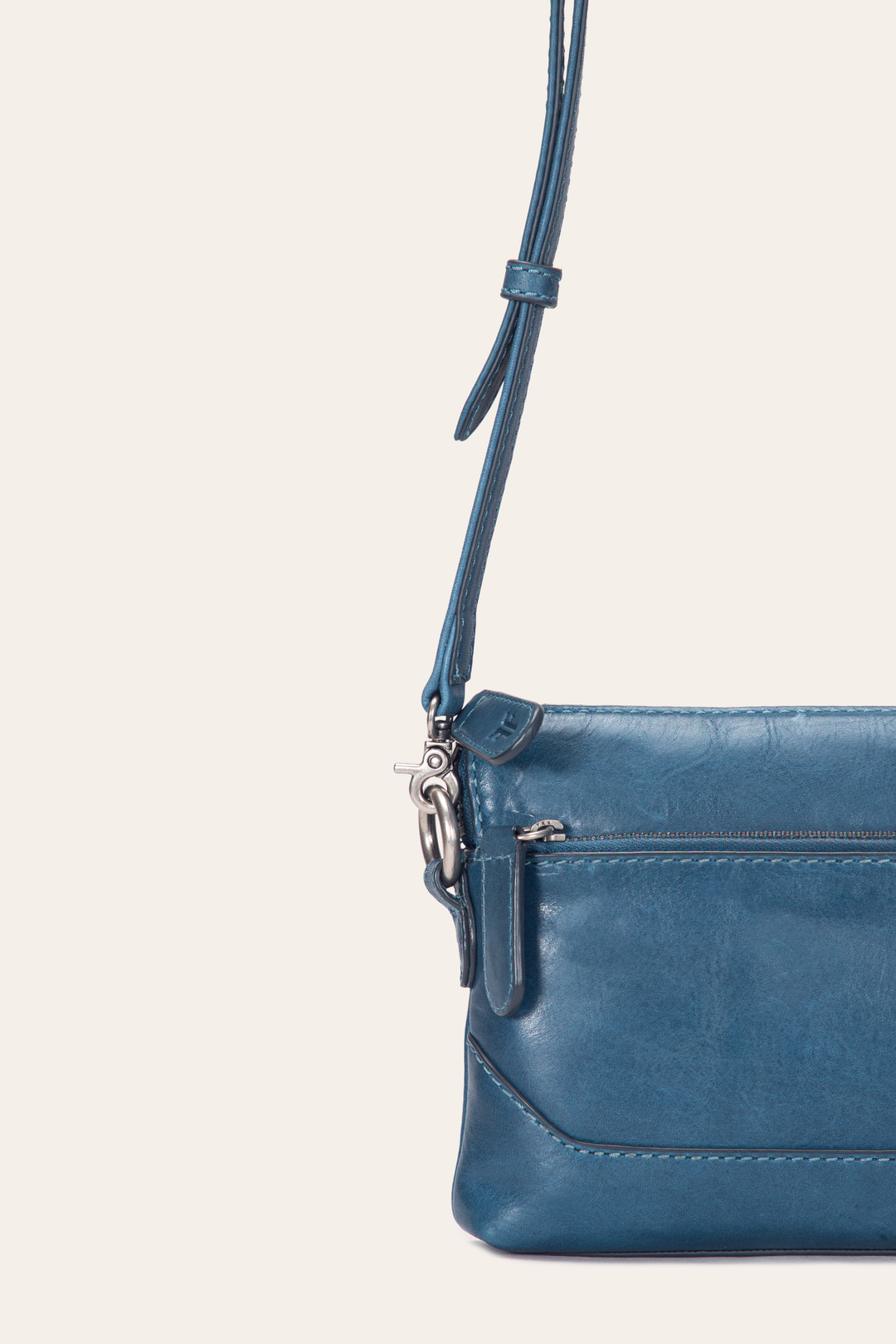 Melissa Steel Crossbody Wristlet | Frye Value