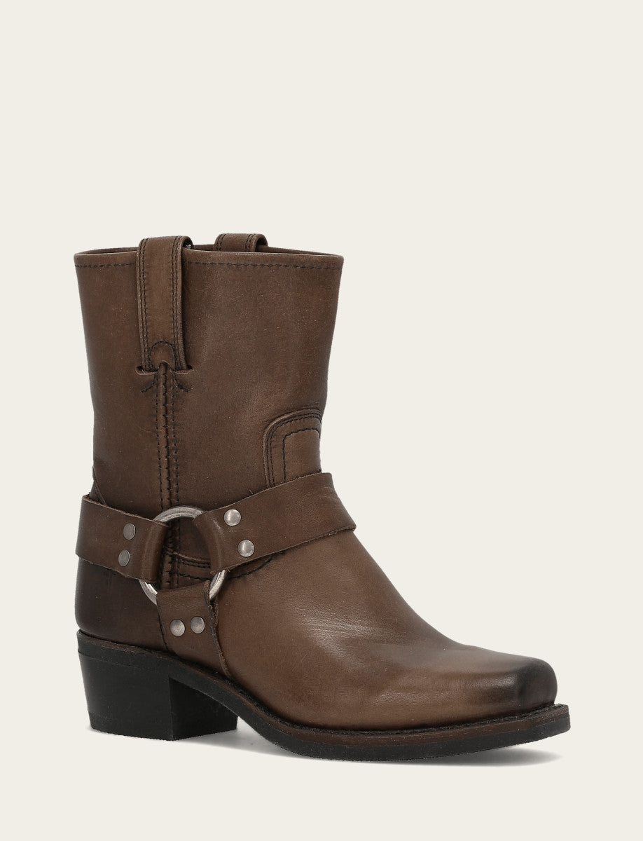 Women's Smoke Harness 8R Boots | Frye Smart Buy
