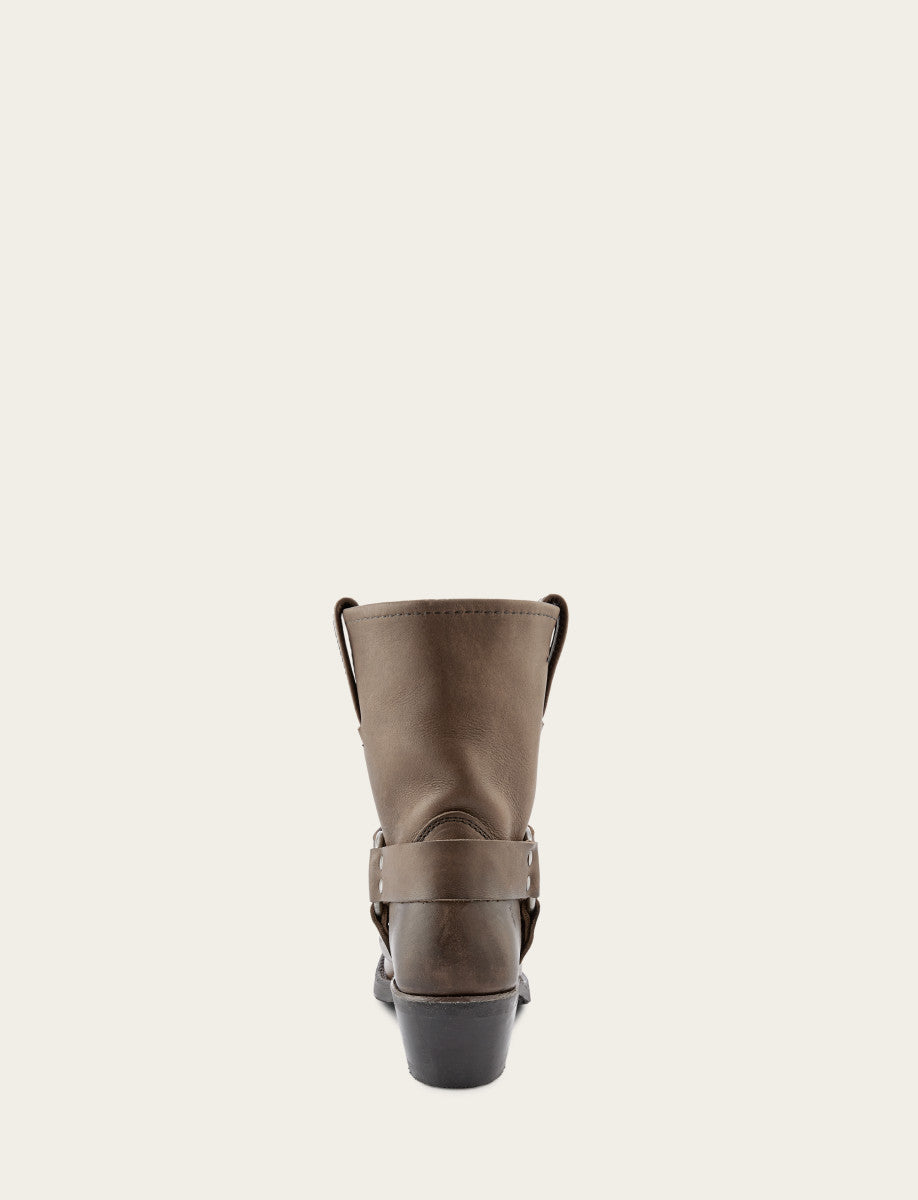 Women's Smoke Harness 8R Boots | Frye Smart Buy