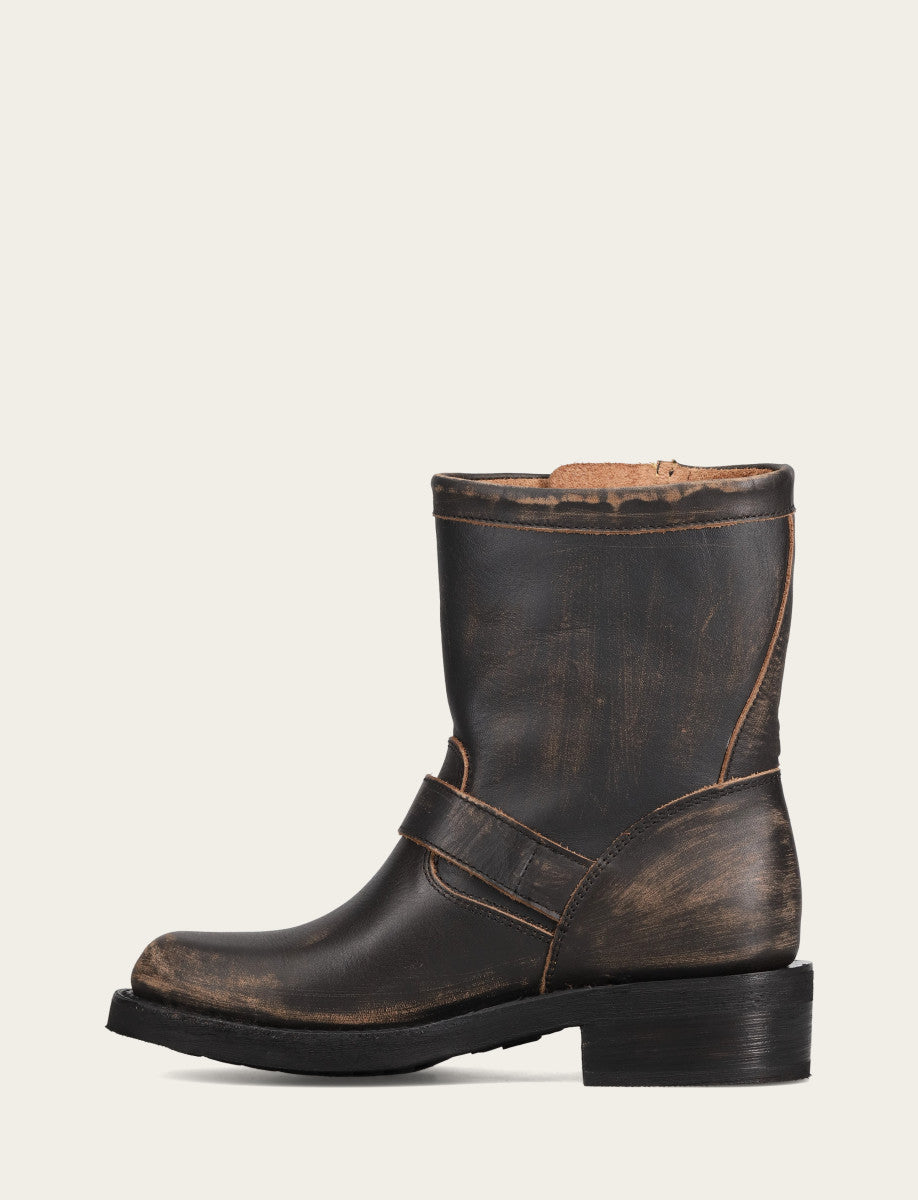 Women's Distressed Black Viv Short Engineer Boot | Frye Signature