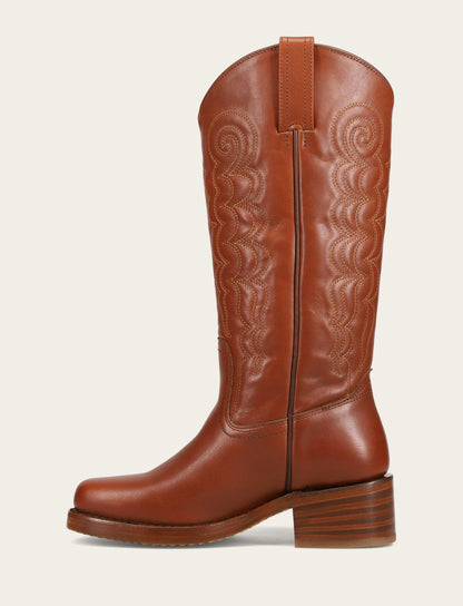 Women's Walnut Campus Deco Stitch Boot | Frye Classic