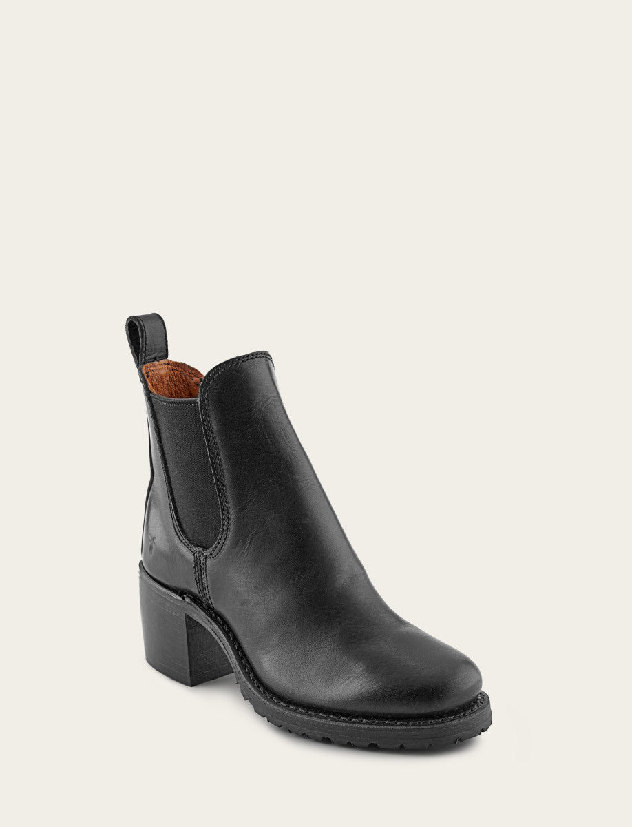 Women's Black Sabrina Chelsea Boots | Frye Customer Favorite