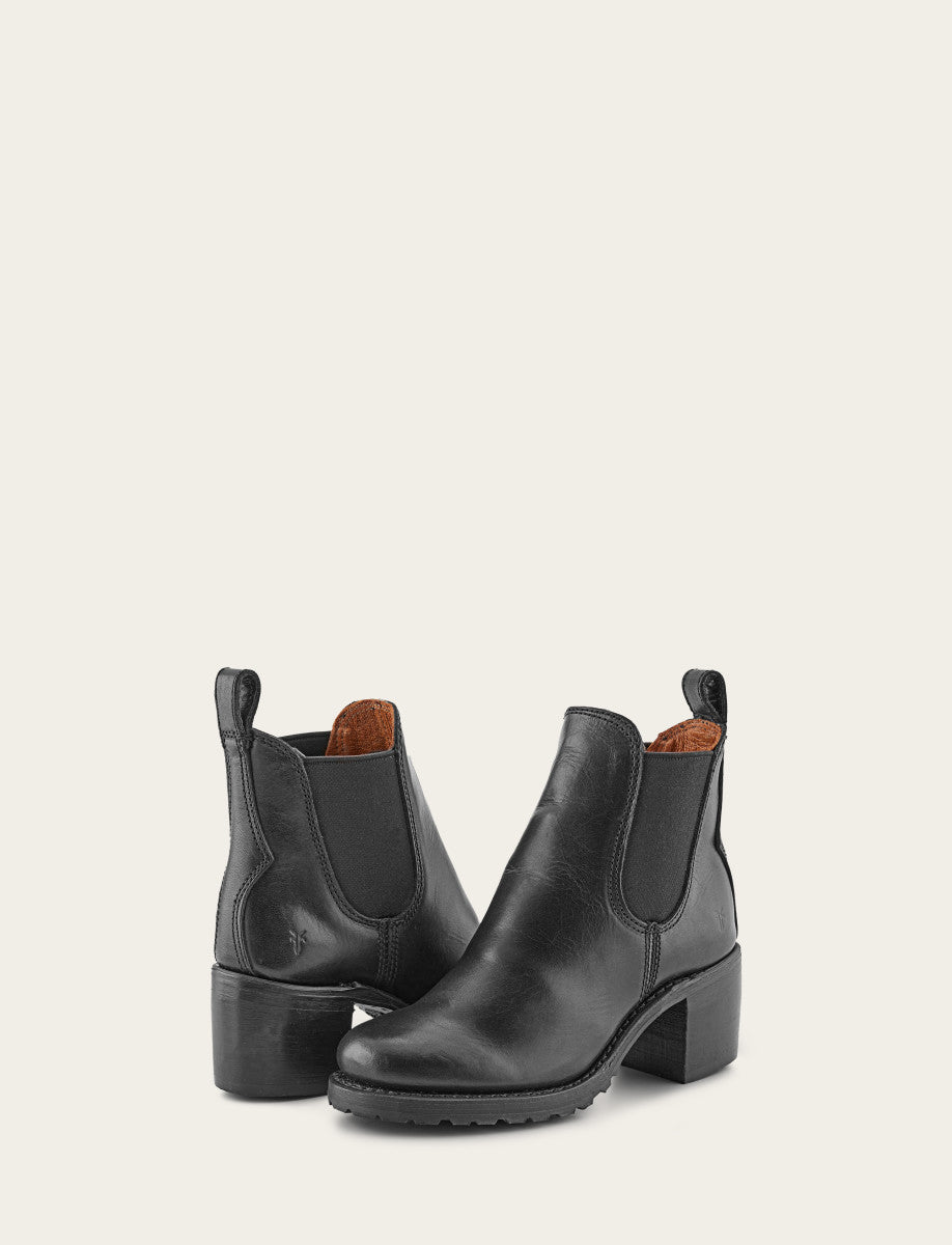 Women's Black Sabrina Chelsea Boots | Frye Customer Favorite