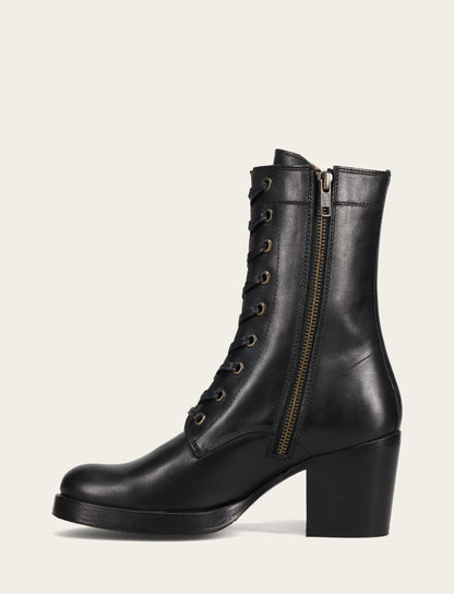 Women's Black Jean Lace Up Boot | Frye Smart Buy