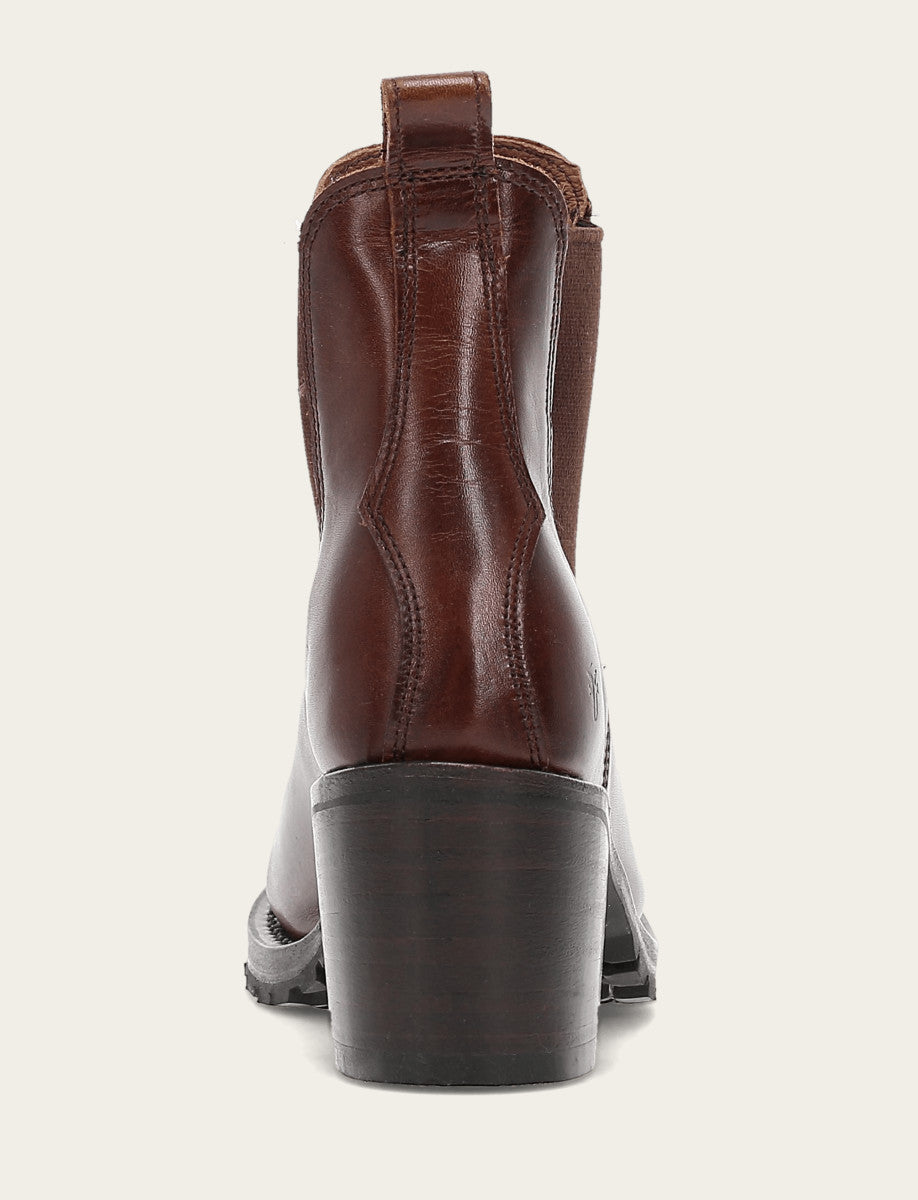 Women's Cognac Sabrina Chelsea Boots | Frye Exclusive