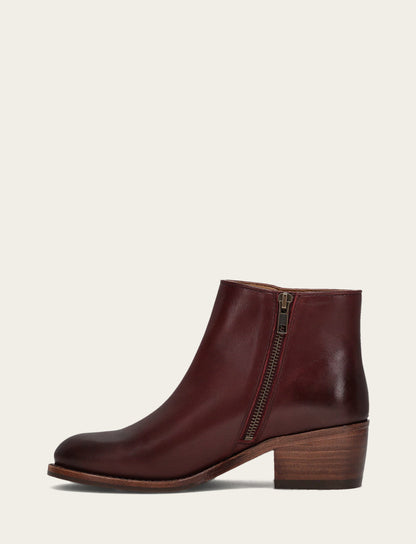 Women's Merlot Carson 2 Piping Booties | Frye Signature