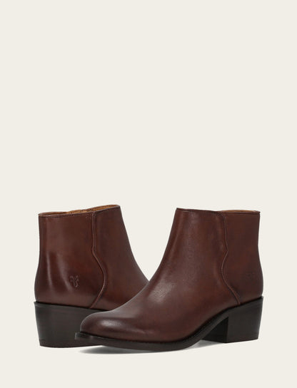 Women's Saddle Carson 2 Piping Booties | Frye Classic