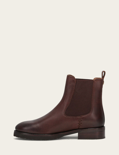 Women's Brown Melissa Lug Chelsea Boot | Frye Featured