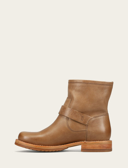 Women's Beige Veronica Flex Booties | Frye Quality