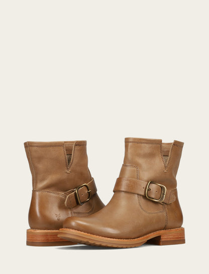 Women's Beige Veronica Flex Booties | Frye Quality