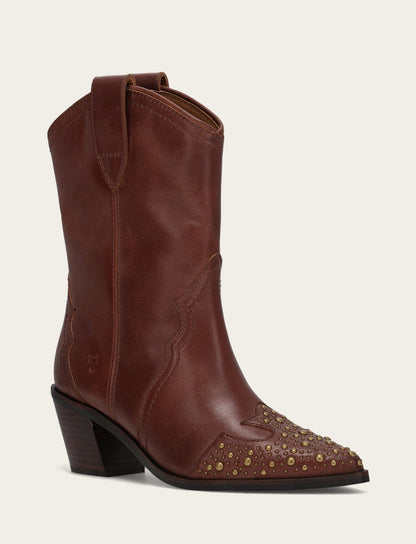 Women's Saddle Sara Wingtip Stud Western Boots | Frye Deals
