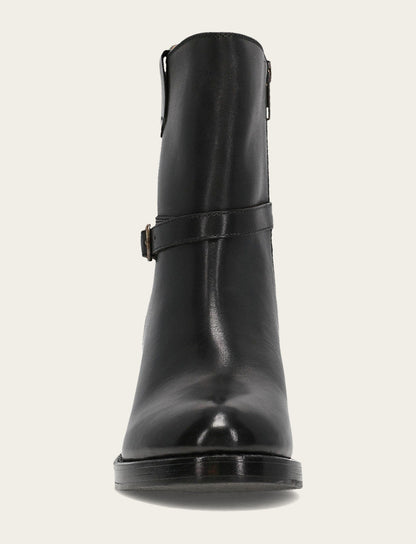 Women's Black Rylee Belted Inside Zip Boot | Frye Discount