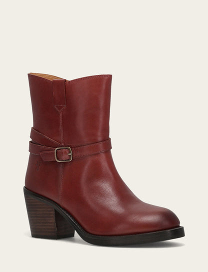 Women's Cranberry Rylee Belted Inside Zip Boot | Frye Classic