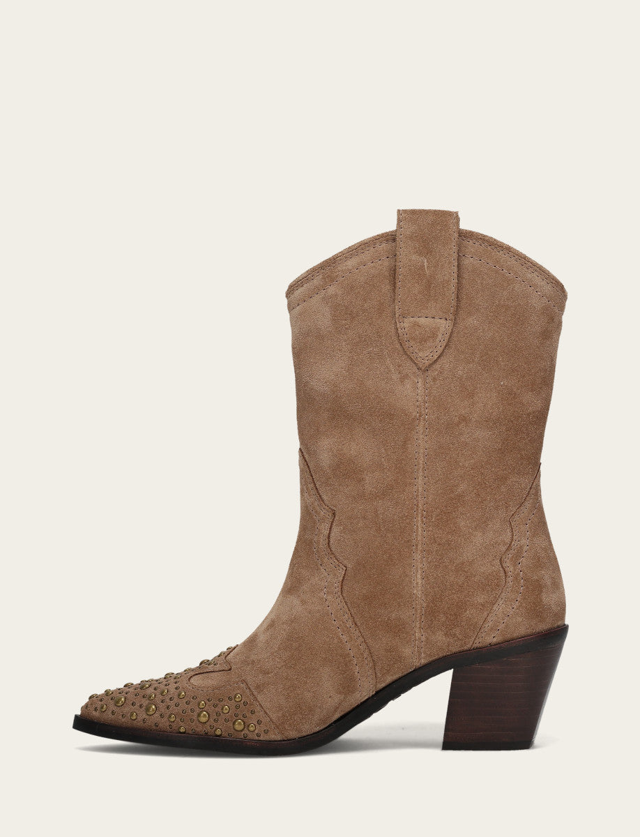 Women's Almond Sara Wingtip Stud Boot | Frye Recommended