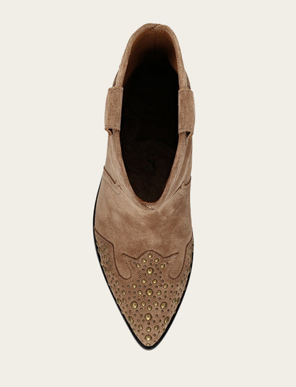 Women's Almond Sara Wingtip Stud Boot | Frye Recommended