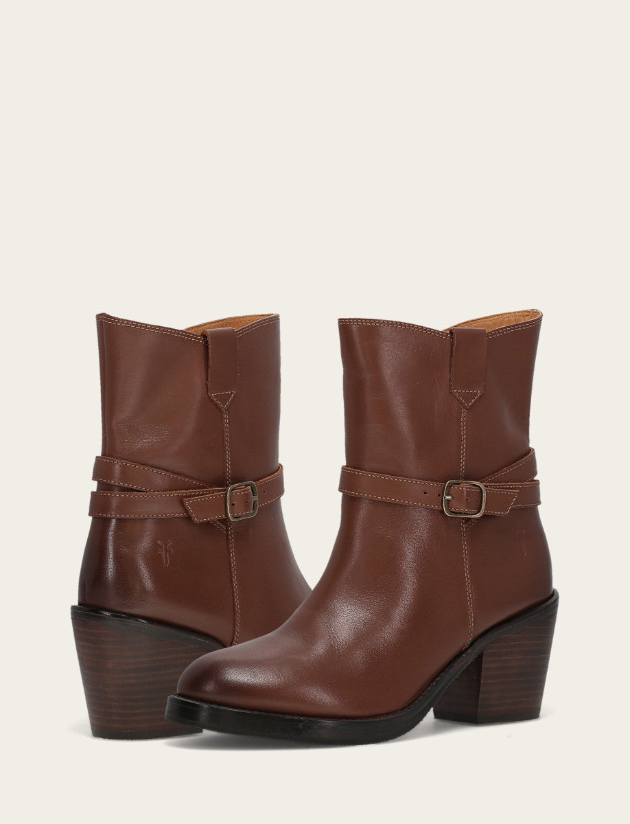 Women's Walnut Rylee Belted Inside Zip Boot | Frye Great Value