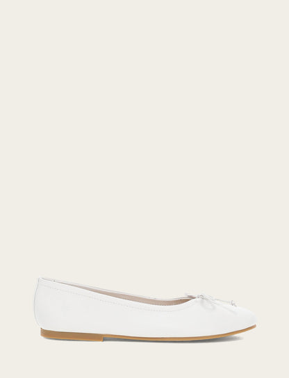 Women's White Emma Ballet Flats | Frye Discount