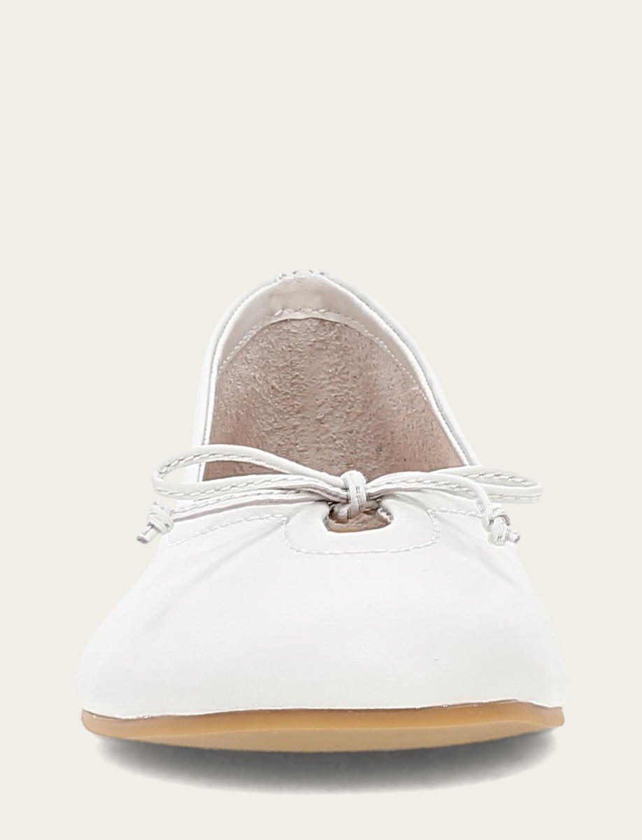 Women's White Emma Ballet Flats | Frye Discount