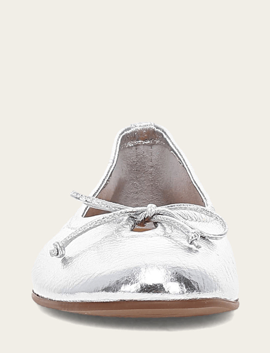 Women's Silver Emma Ballet Shoe | Frye Premium