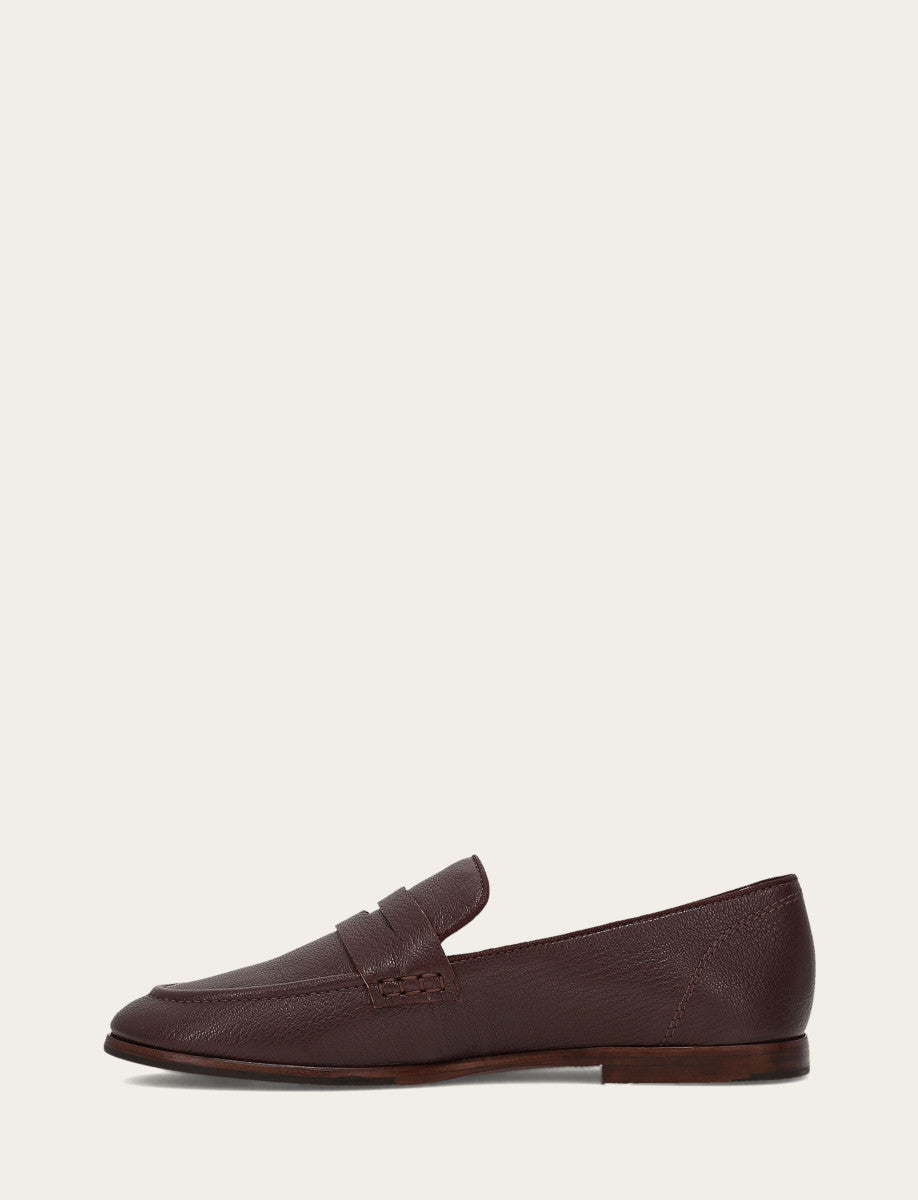 Women's Cherry Lacquer Faith Loafer | Frye Essential