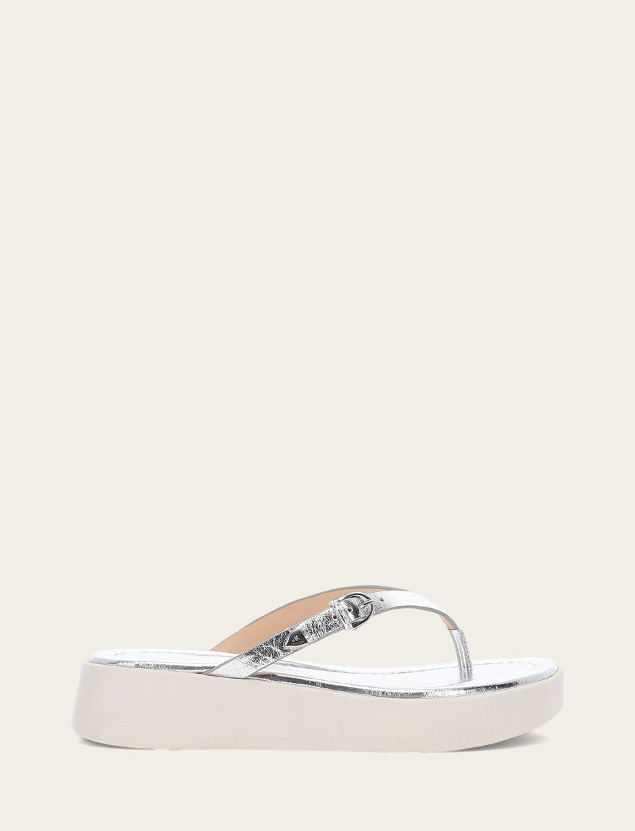 Women's Silver Maya Buckle Thong Sandals | Frye Featured
