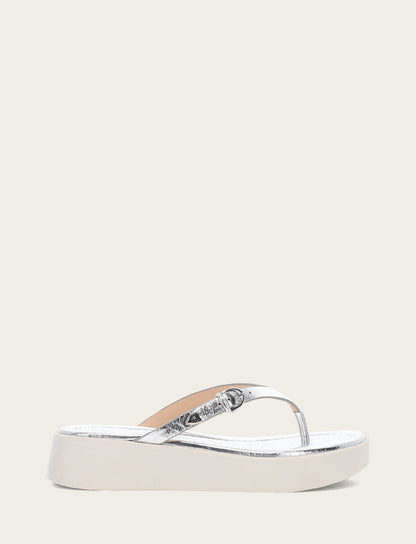 Women's Silver Maya Buckle Thong Sandals | Frye Featured