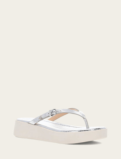 Women's Silver Maya Buckle Thong Sandals | Frye Featured