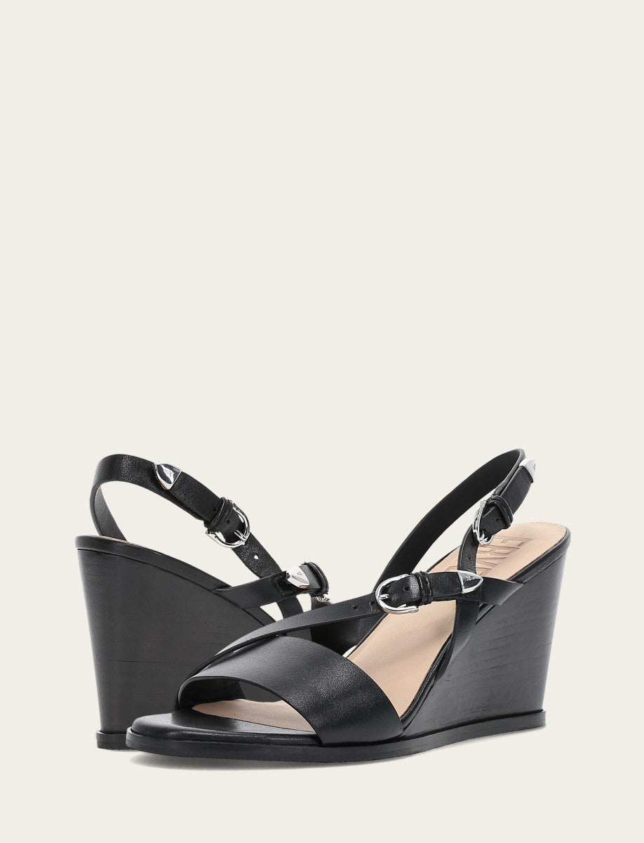 Women's Black Rachel Buckle Sandals | Frye Trusted