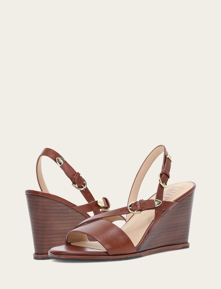 Women's Cinnamon Rachel Buckle Sandals | Frye Signature