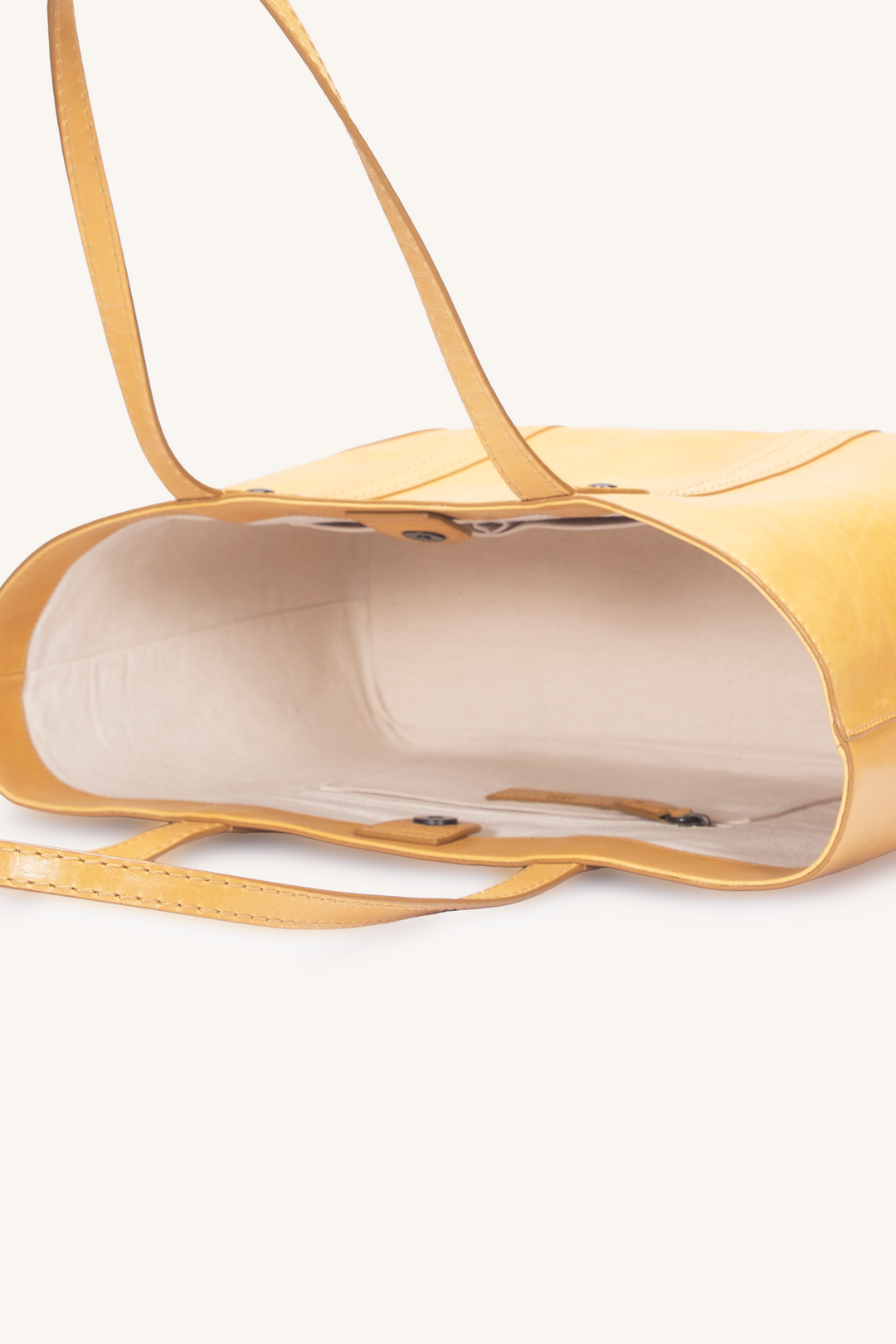 Women's Melissa Shopper Handbag | Frye Customer Favorite