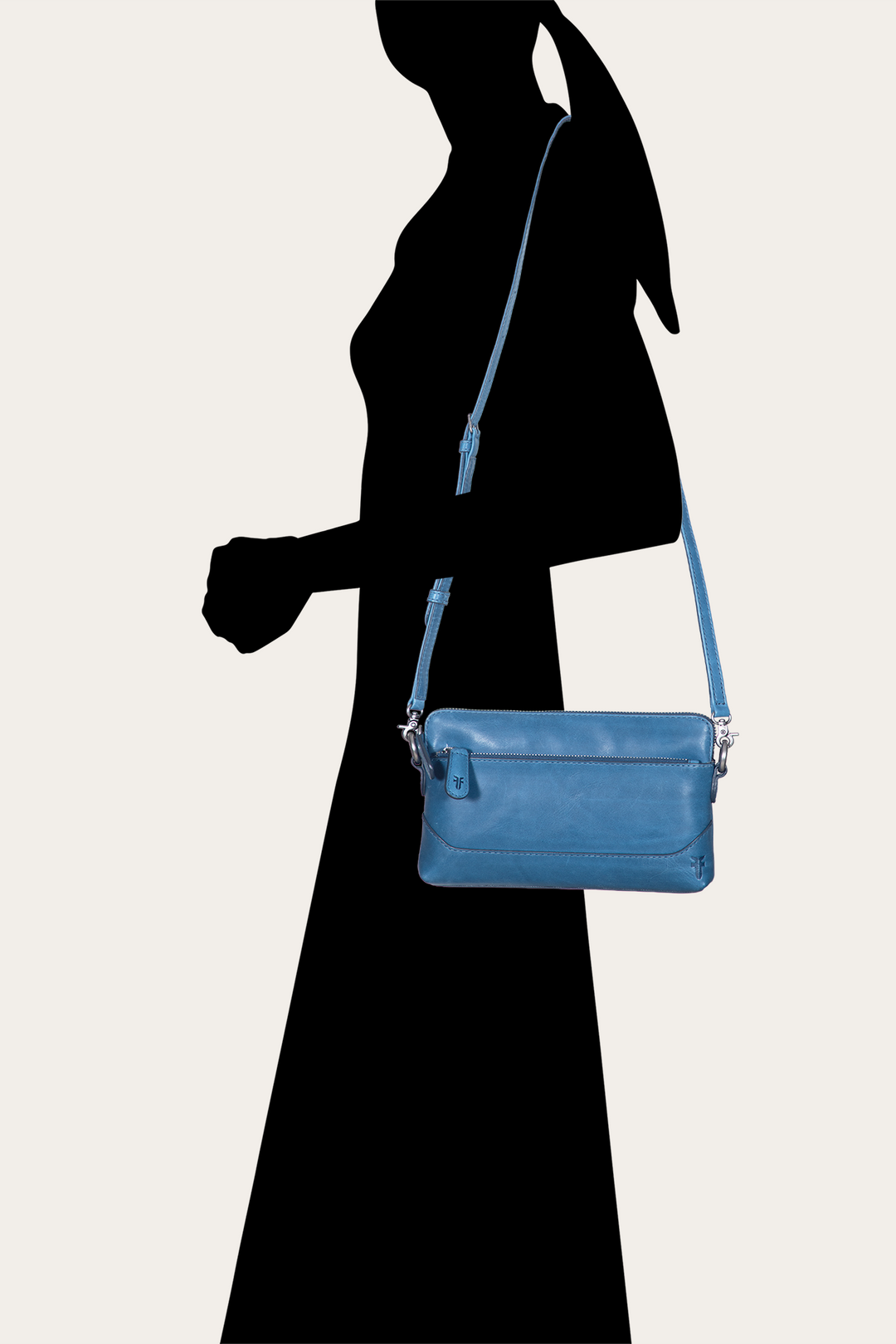 Women's Melissa Wristlet Crossbody Bag | Frye Featured