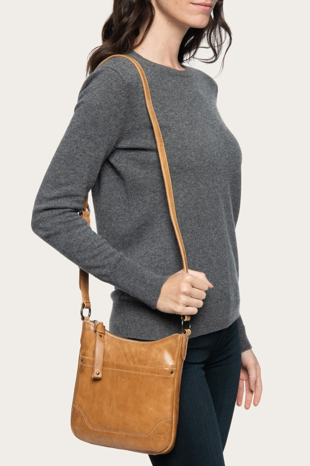 Melissa Beige Swing Pack | Frye Premium
