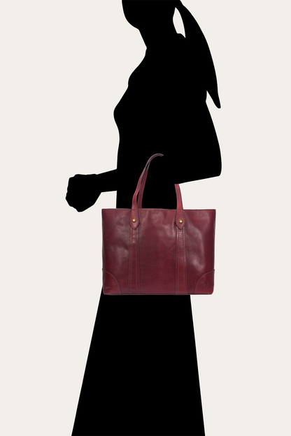 Berry Lacquer Melissa Shopper | Frye Smart Buy
