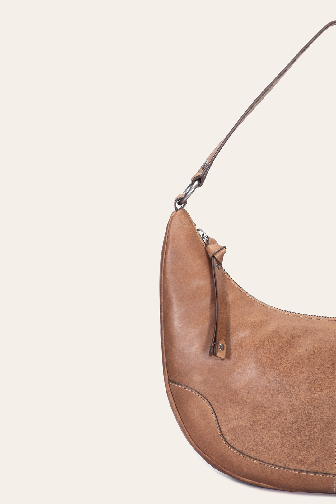 Melissa Beige Crescent Hobo | Frye Essential