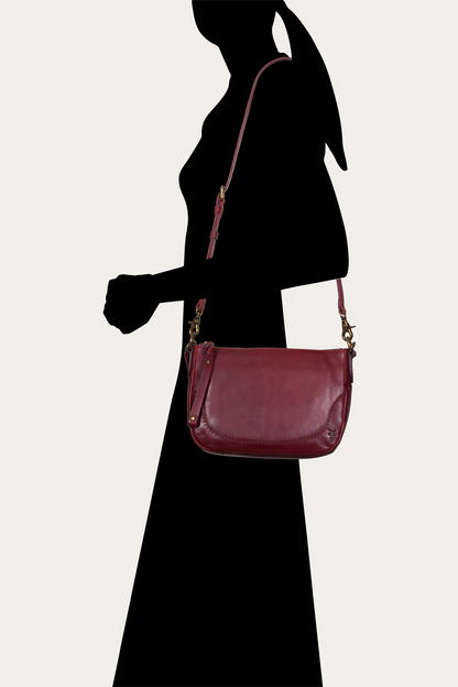Berry Lacquer Melissa Crossbody | Frye Essential