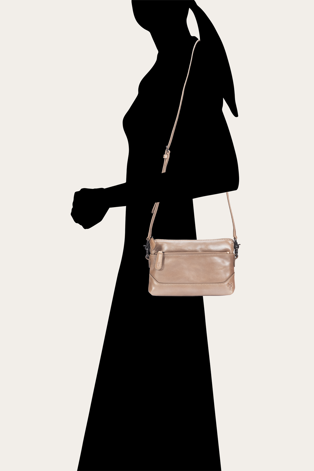 Light Bronze Melissa Crossbody Wristlet | Frye Sale