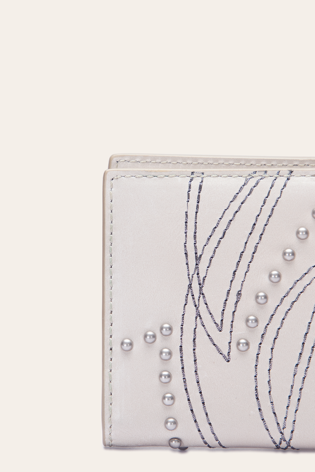 Sara Oat Slim Wallet | Frye Quality