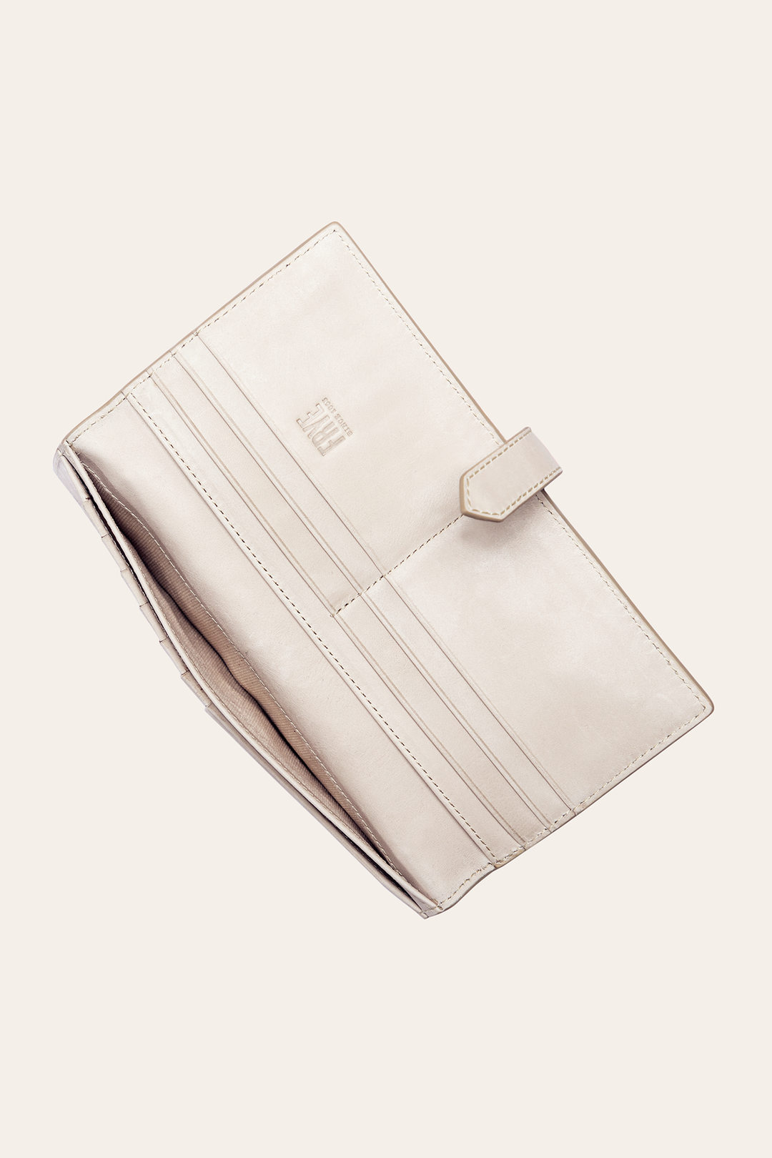 Sara Oat Slim Wallet | Frye Quality