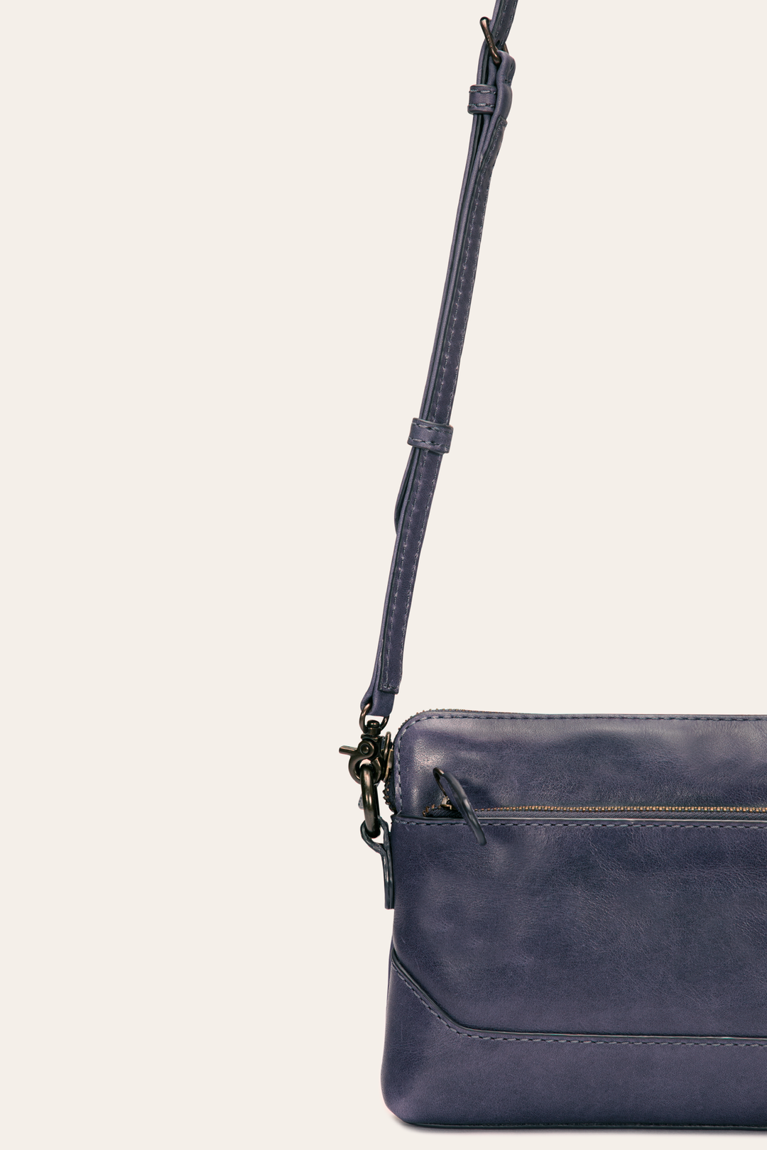 Melissa Eggplant Crossbody Wristlet | Frye Best Price