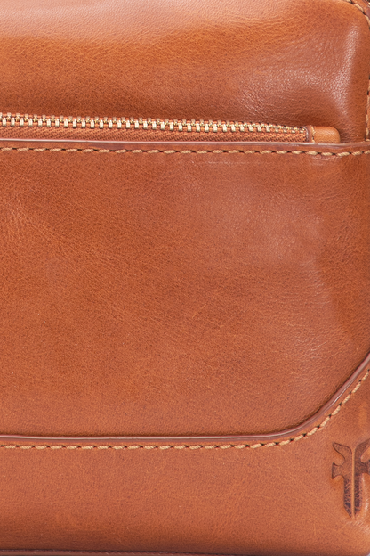 Melissa Burnt Terracotta Crossbody Wristlet | Frye Signature