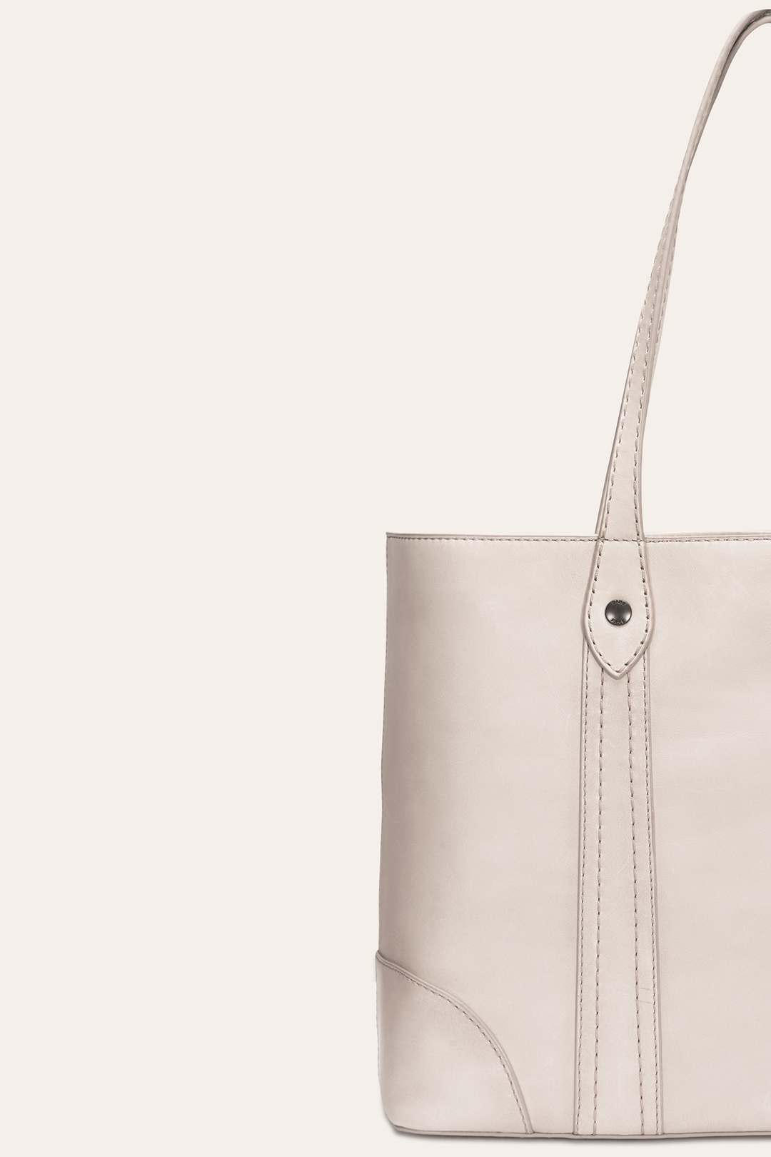 Melissa Nude Shopper | Frye Smart Buy