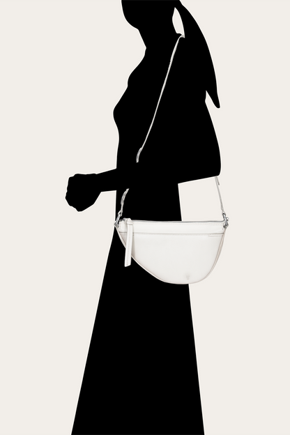 Women's Cheyenne Saddle Bag (Oat) | Frye Great Value