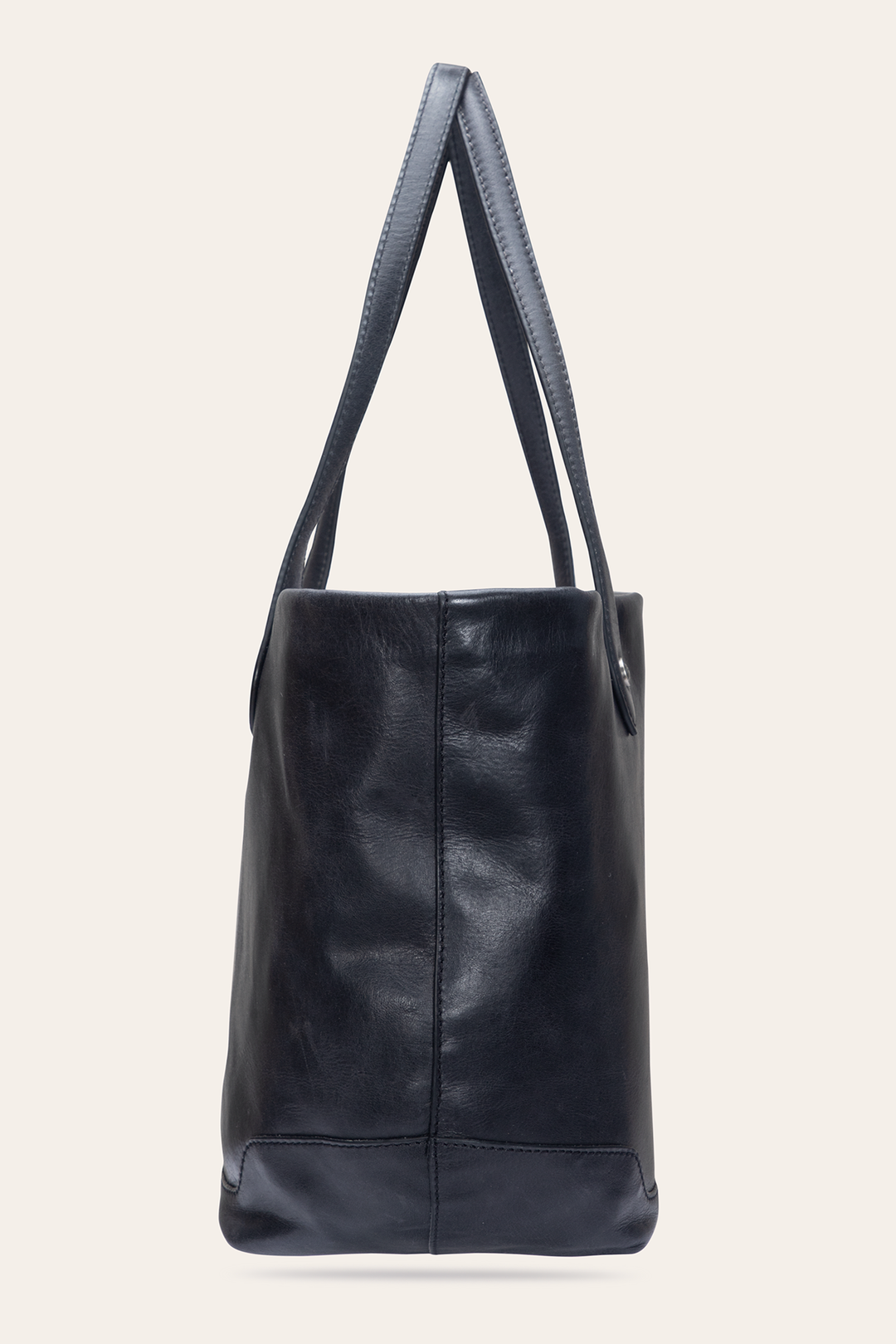 Kenzie Unlined Black Tote | Frye Featured