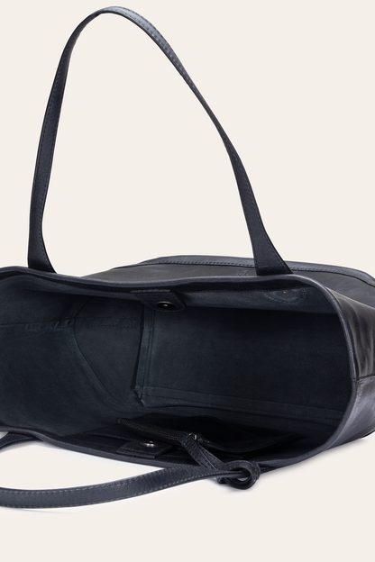 Kenzie Unlined Black Tote | Frye Featured