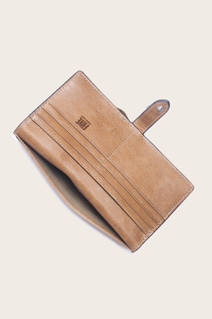 Reed Slim Wallet in Tan | Frye Essential