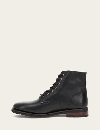 Men's Black Barrett Lace Up Boots | Frye Premium