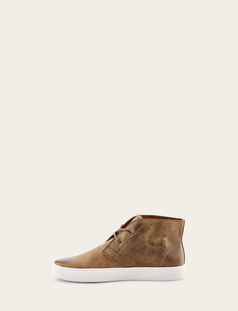 Men's Tan Astor Chukka Boots | Frye Classic