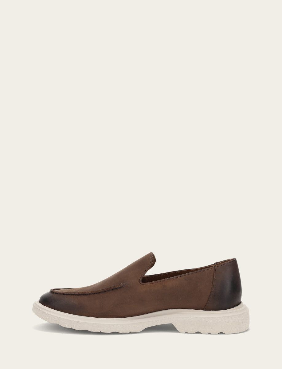 Men's Chocolate Connor Venetian Loafers | Frye Exclusive