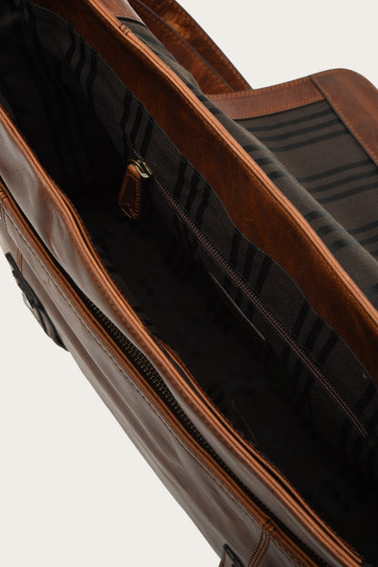 Logan Messenger | Frye Great Value