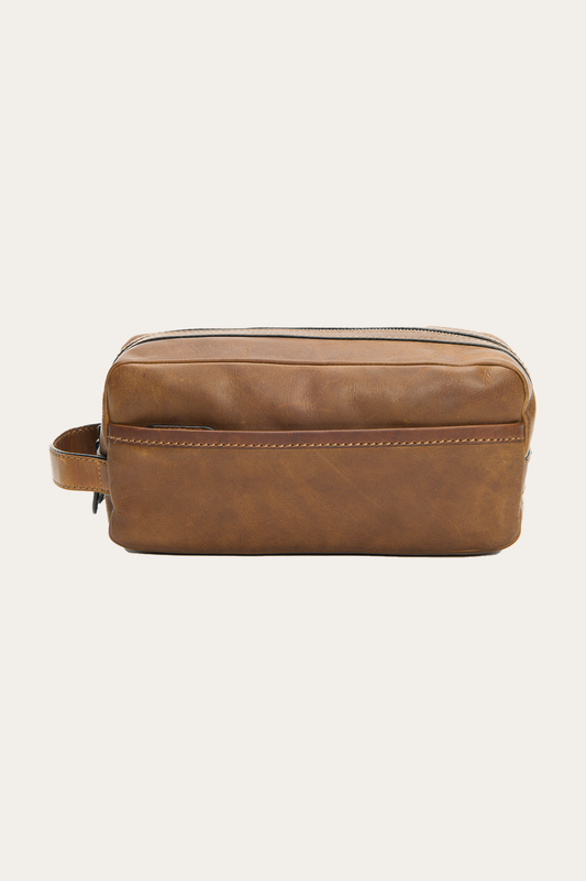 Logan Large Travel Dopp in Dark Brown | Frye Everyday